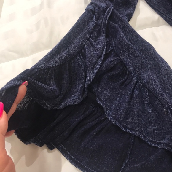 Altar’d State top - Picture 3 of 6